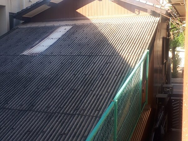 スレート屋根の葺き替えを行いました。の画像